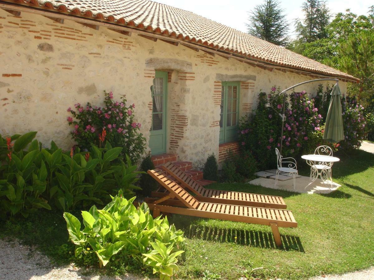 La Maison De Maitre Sainte-Livrade-sur-Lot Exterior photo